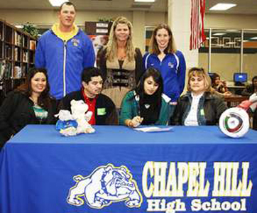 Chapel Hill's Aparicio Signs With Tyler Junior College