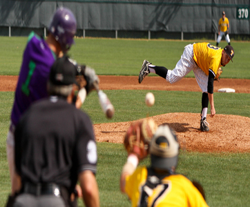 TJC Baseball Splits Pair With Richland
