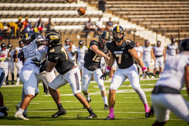 Apaches hit the road to meet Blinn
