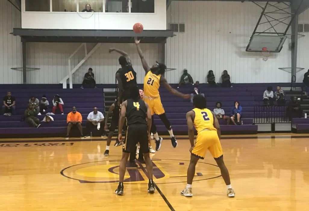 Camper's 40 points lead TJC by Jacksonville