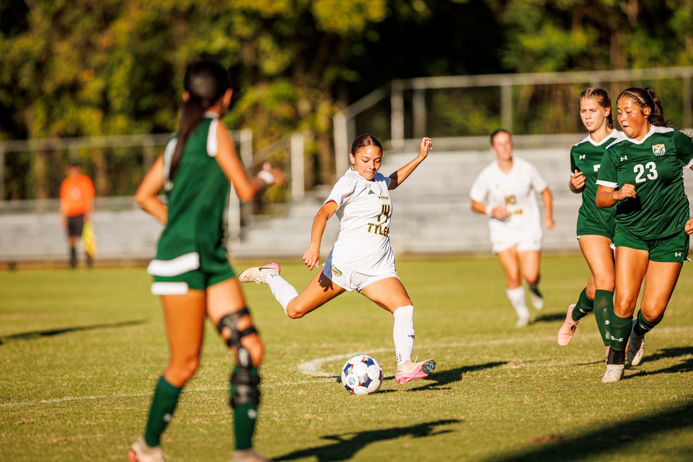 Apaches Cruise Past Northeast Texas Community College, 10-0